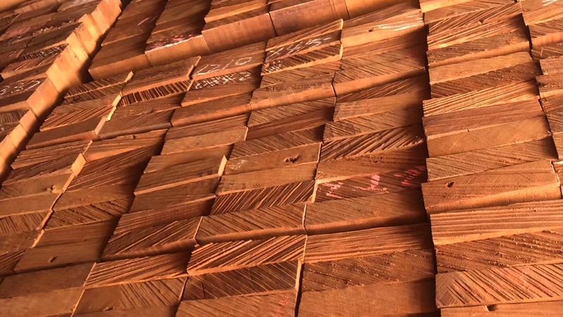 强化复合地板耐磨性解析：如何挑选优质品牌